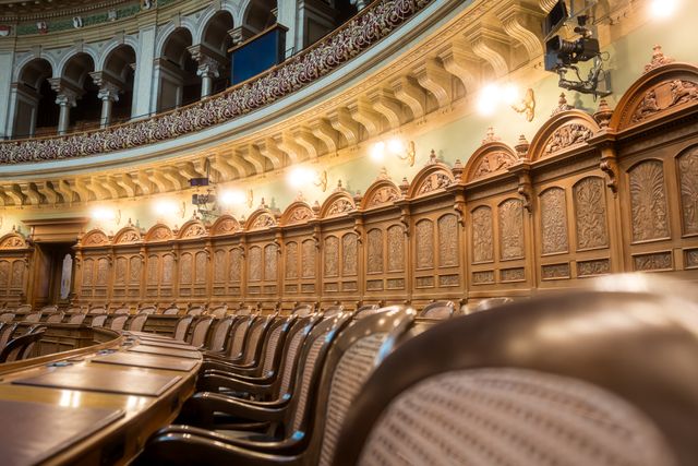 https://www.pexels.com/photo/swiss-parliament-council-chamber-in-bern-36207471/